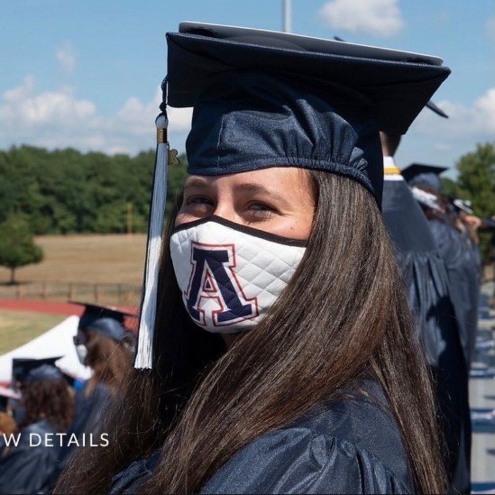 Meet your Posher, Shelby